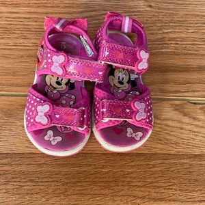 Light up Minnie sandals